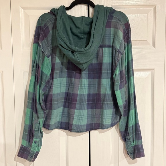 American Eagle Cropped Flannel Shirt Hoodie, Green + Navy Blue, Size Large - Picture 8 of 10